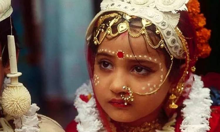 Hindistan'da Çocuk evliliği operasyonunda 2 bin erkek tutuklandı