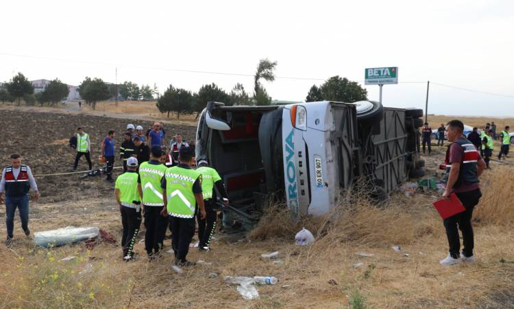 Amasya’da yolcu otobüsü devrildi: 6 ölü, 35 yaralı